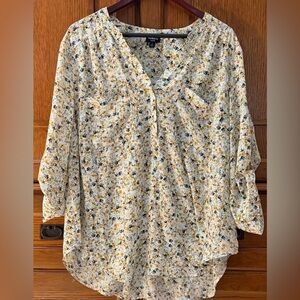 Torrid Harper Georgette Ditsy Floral V-neck 3/4 Sleeve Boho Cottagecore Spring